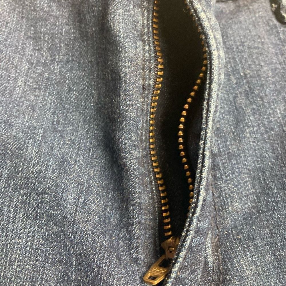 Blue‎  - Picture 8 of 11